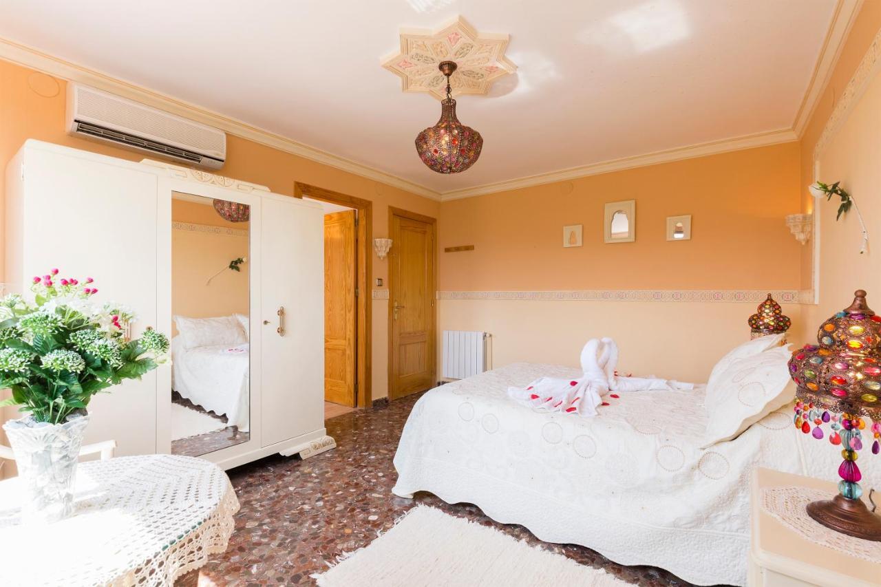 Habitaciones Iraizas Con Piscina Otura Екстер'єр фото